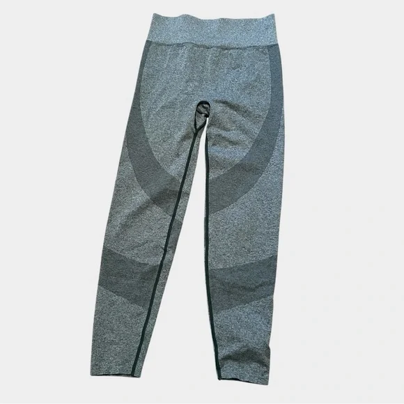 VS Pink Active Best Butt Leggings Light Grey Green - Picture 4 of 9